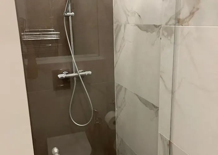 Daire N17 Garden - Parking - Workdesk - Blackout Rolls- Netflix - Wash&dry