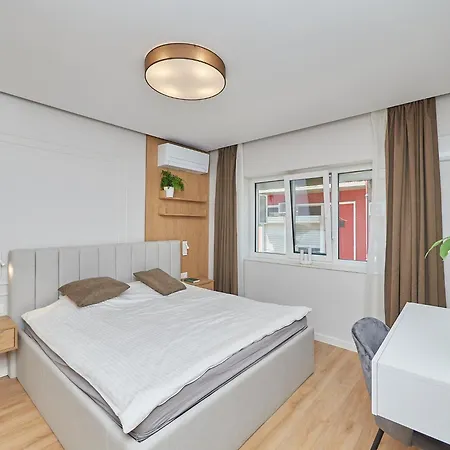 N17 Garden - Parking - Workdesk - Blackout Rolls- Netflix - Wash&dry * Burgas